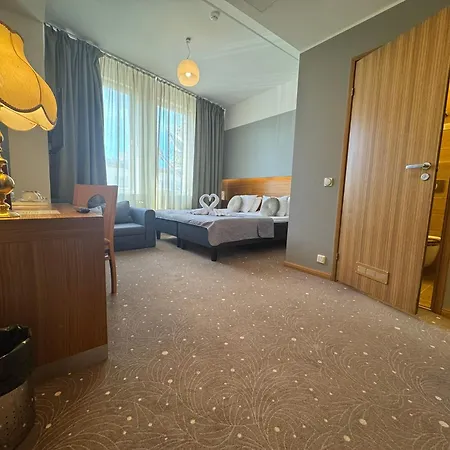 Bern Boutique By Rikas Готель 3*