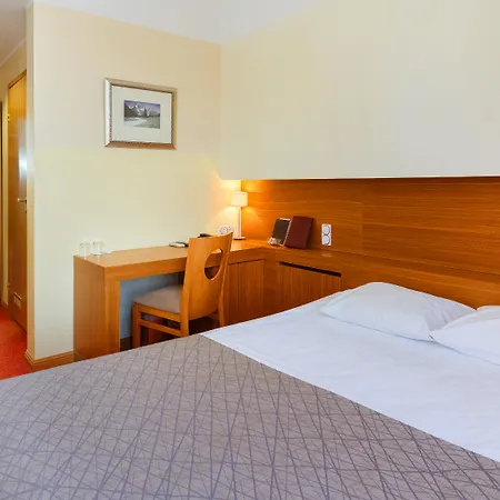 Bern Boutique By Rikas Готель 3*