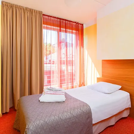 Bern Boutique By Rikas Готель 3*