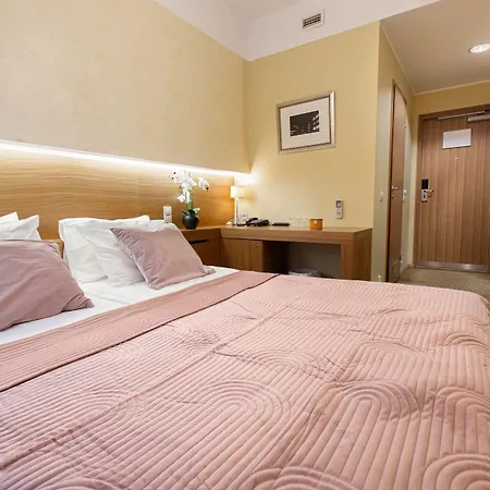 酒店 Bern Boutique By Rikas 塔林