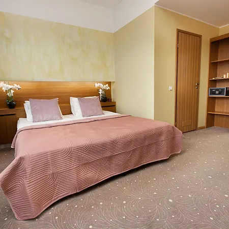 Otel Bern Boutique By Rikas 3*