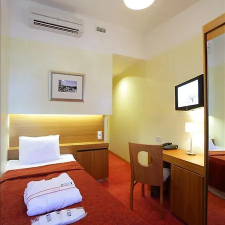 Bern By Rikas Hotell Tallinn