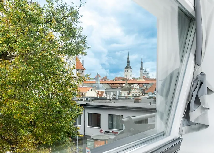 Hotel Bern By Rikas 3*