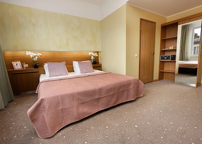 Hotell Bern By Rikas 3*